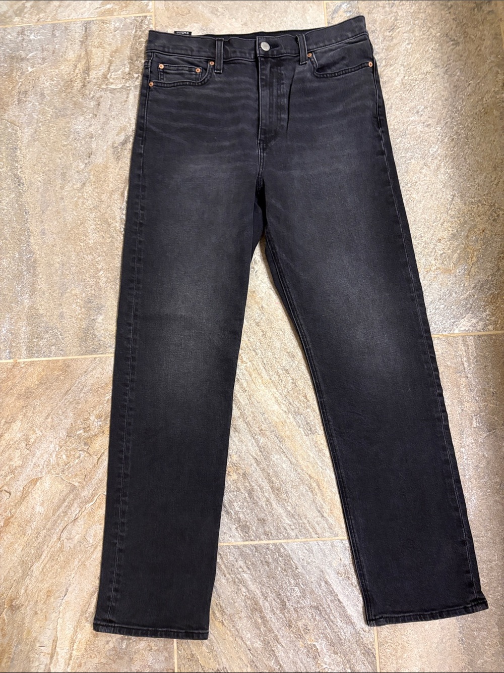 Denim Forum-Black Straight-Leg Jeans